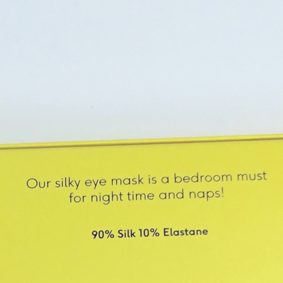 Fenella Smith London Silk Heart Design Sleep Mask NIB - Picture 2 of 2